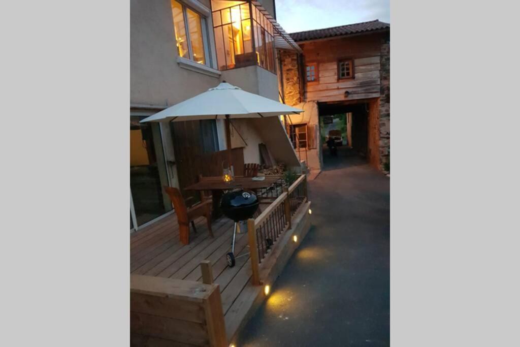 L'Idyllique - Studio Prive Sous Maison Saint-Didier-sur-Beaujeu Экстерьер фото