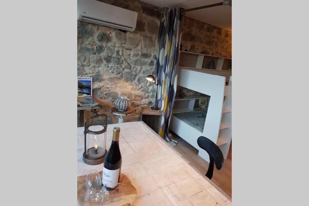 L'Idyllique - Studio Prive Sous Maison Saint-Didier-sur-Beaujeu Экстерьер фото