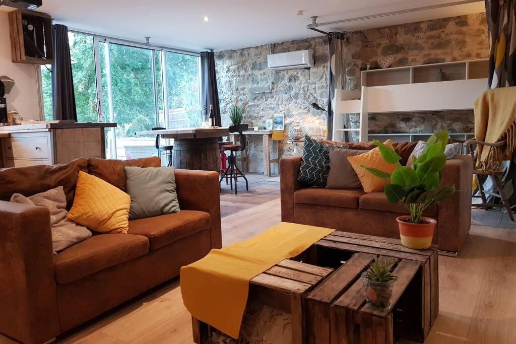 L'Idyllique - Studio Prive Sous Maison Saint-Didier-sur-Beaujeu Экстерьер фото